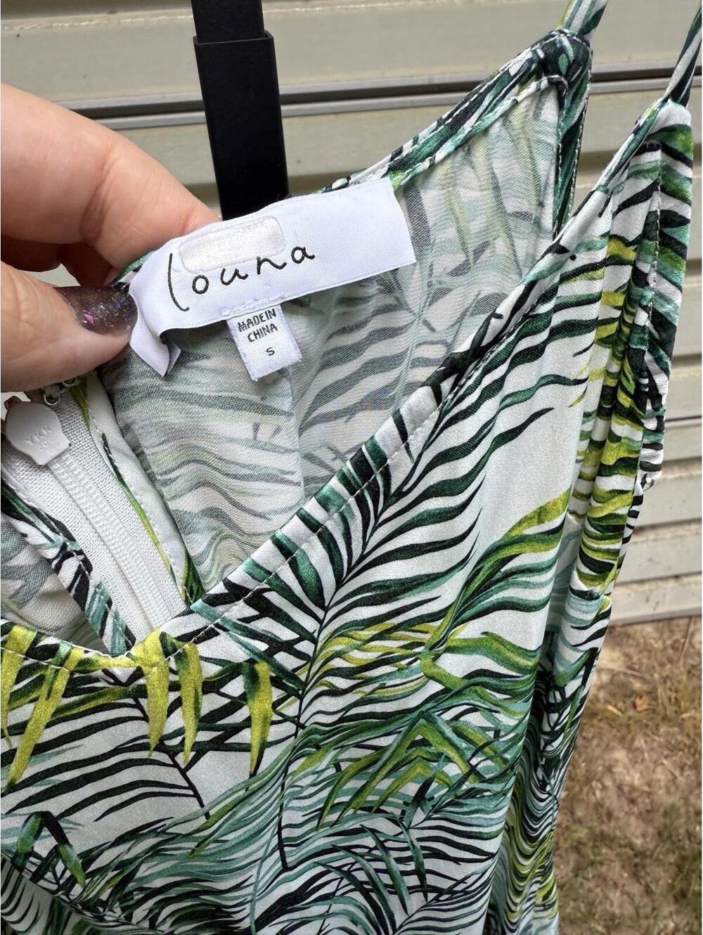 RTR Louna Dana Green & White Palm Printed Sleeveless V Neck Midi Dress Sz S - Picture 4 of 7